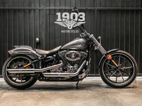 HARLEY-DAVIDSON SOFTAIL BREAKOUT 